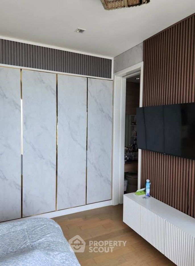 รูป คอนโด 2-ห้องนอน ที่ รีเฟล็คชั่น จอมเทียน บีช พัทยา ใกล้ เมืองพัทยา (ID 2418911) - รูปที่ 15/20