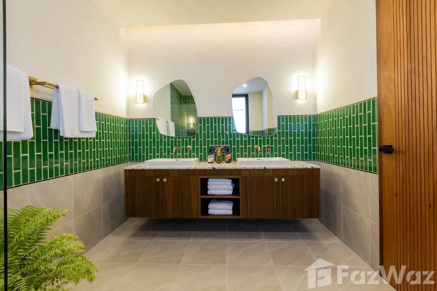 picture 4 Bedroom Villa for sale in Rawai, Phuket  5949899 - 6/13