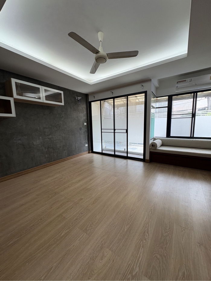 รูป ขายทาวน์เฮ้าส์ 2 ชั้น แจ้งวัฒนะ พร้อมอยู่ - รูปที่ 12/15