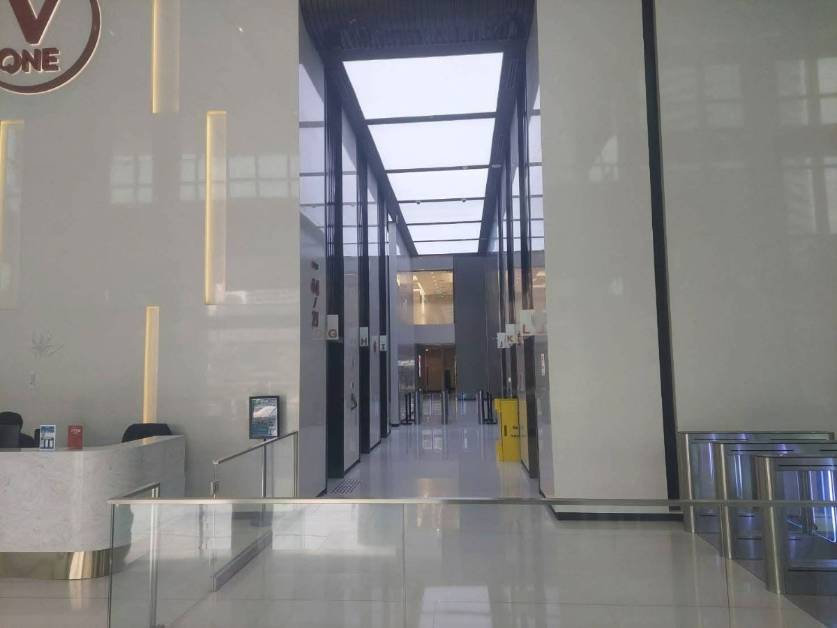 รูป วี.วรรณ ทาวเวอร์ สำนักงานให้เช่า ติดถนนพระราม 9 ใกล้รถไฟฟ้าสายสีส้ม MRTA สถานี รฟม. เริ่ม 88 ตร.ม. ค่าเช่า 63,360 บาท/เดือน - รูปที่ 7/13