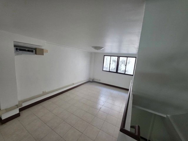 picture FOR RENT HOUSE PROPERTY 18000 BAHT per MONTH - 4/8