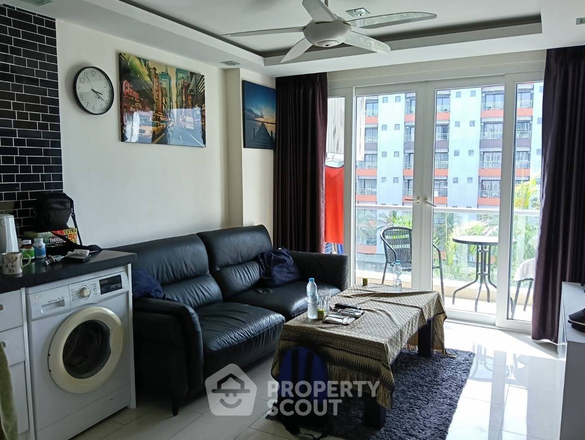 รูป คอนโด 1-ห้องนอน ที่ แกรนด์ อเวนิว พัทยา ใกล้ พัทยาใต้ (ID 2515749) - รูปที่ 2/10