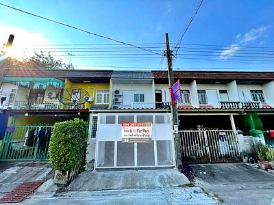 เช่าทาวน์โฮม MRT ศรีลาซาล : #ให้เช่าบ้านลาซาล 36 สุขุมวิท 105 บางนา ใกล้ bts แบริ่ง ใกล้โรงเรียนบางกอกพัฒนา