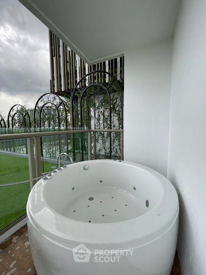 รูป คอนโด 1-ห้องนอน ที่ เดอะ ริเวียร่า โอเชี่ยน ไดร์ฟ ใกล้ หาดจอมเทียน (ID 2330187) - รูปที่ 3/5