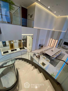 คอนโด 2-ห้องนอน ที่ ดิ เอส สุขุมวิท 36 ใกล้ BTS ทองหล่อ (ID 2515282)