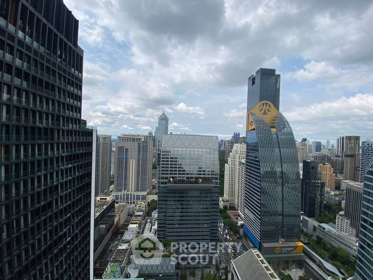 picture 3-BR Condo at Noble Ploenchit near BTS Phloen Chit (ID 2341539) - 21/21