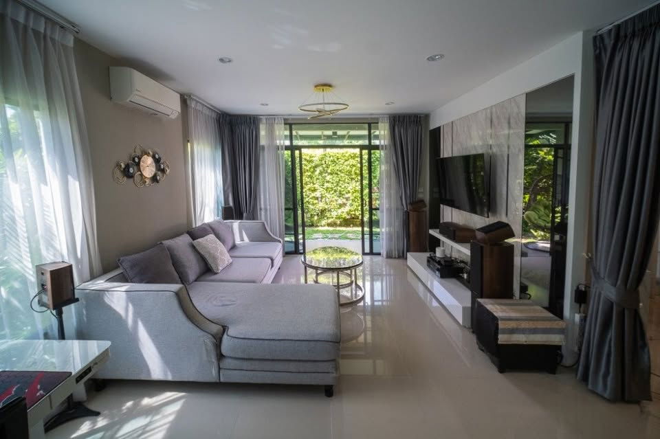 รูป HR3133เช่า บ้านเดี่ยวหลังมุม พื้นที่กว้าง โครงการ ภัสสร บางนา-สุวรรณภูมิ ตกแต่งพร้อมอยู่  รหัสประกาศ HR3133 - รูปที่ 4/8