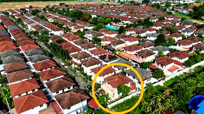 ขายบ้านแฝด : ขายบ้านแฝด หลังริม หมู่บ้านพร้อมพัฒน์ 1 รามอินทรา บรรยากาศพักผ่อน