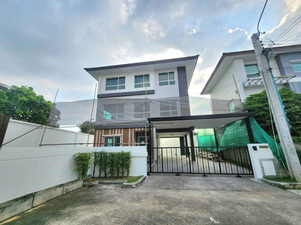 รูป ขายบ้านเดี่ยวมือสองนนทบุรี โครงการ คาซ่าพรีเมี่ยม ราชพฤกษ์-พระราม5 (Casa Premium Ratchaphruek-Rama 5) หลังมุม ใกล้รถไฟฟ้าสถานีบางพลู - รูปที่ 1/20