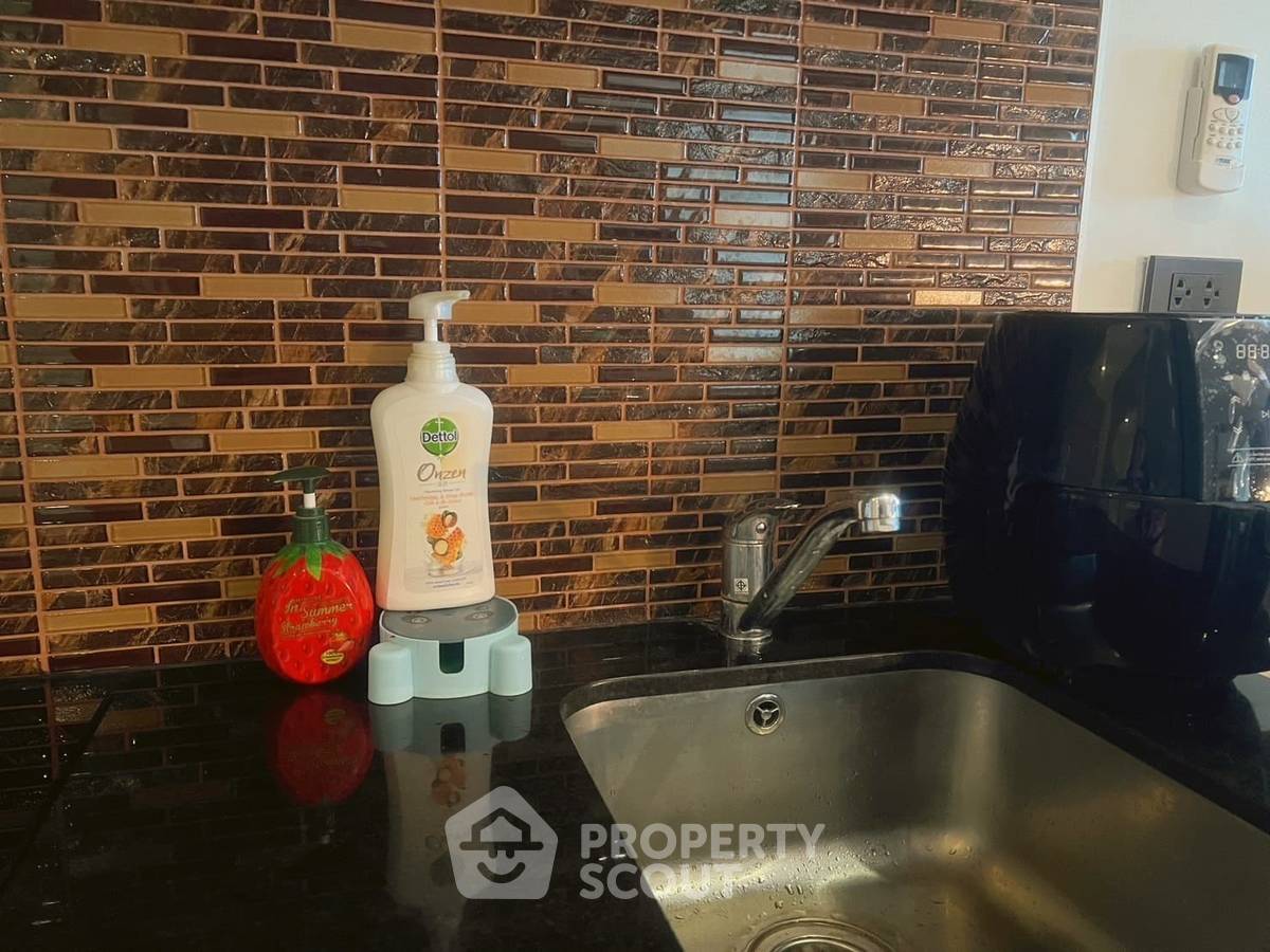 picture 1-BR Condo at Nam Talay Condo close to Pattaya (ID 1553417) - 9/11
