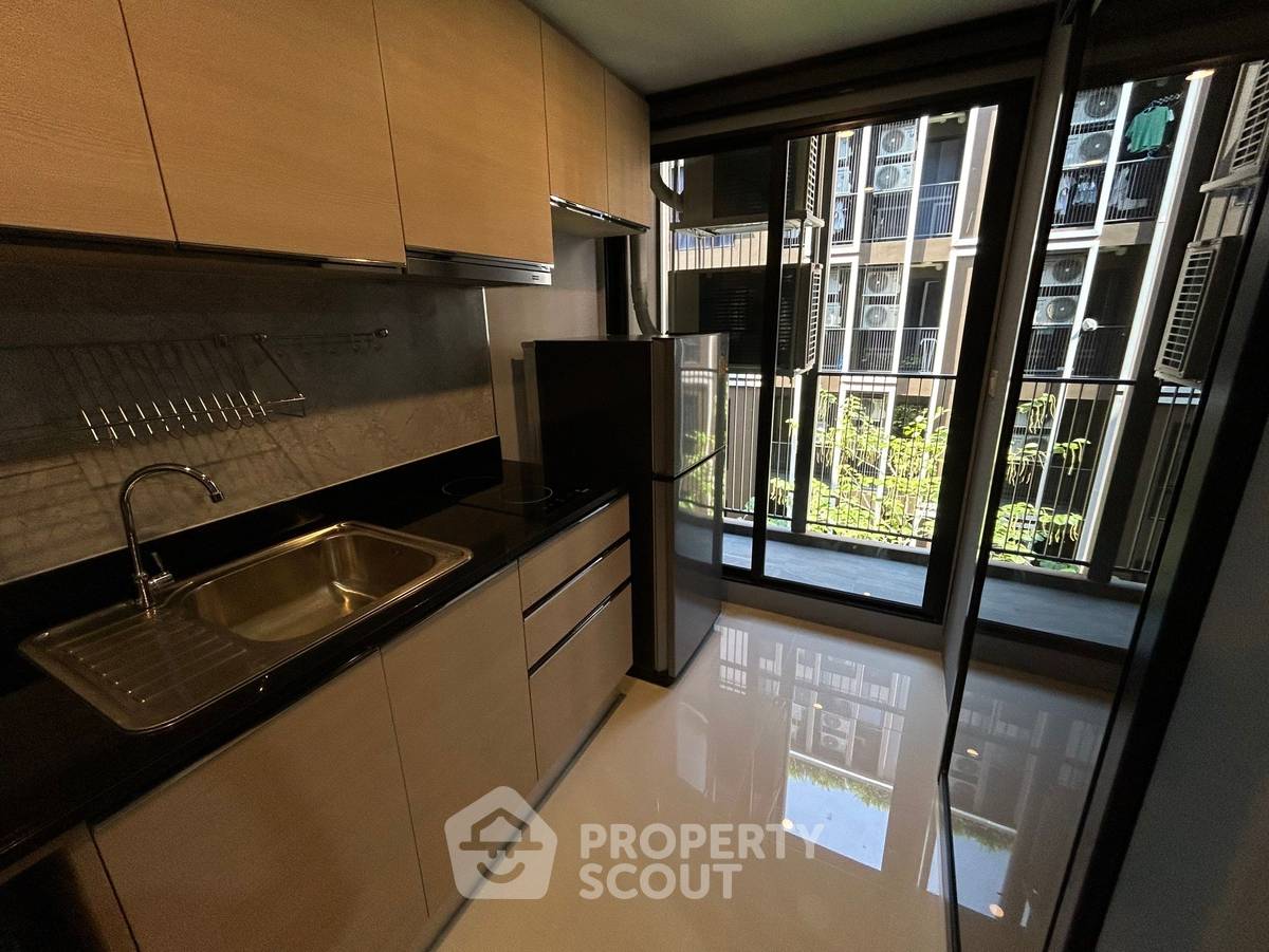 picture 1-BR Condo at The Shade Sathorn 1 near MRT Khlong Toei (ID 1964280) - 1/5