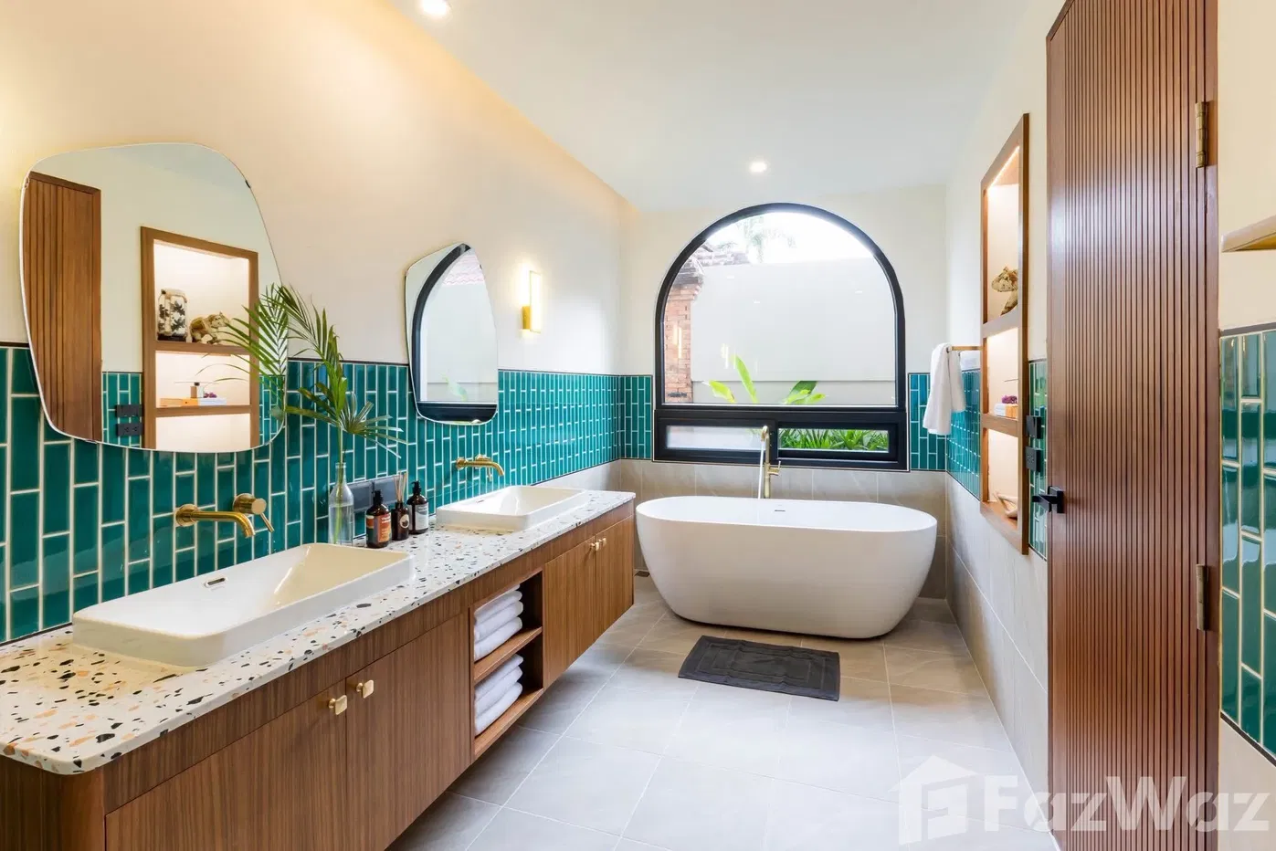 picture 4 Bedroom Villa for sale in Rawai, Phuket  5949899 - 5/13