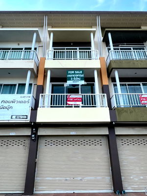 Shophouses for sale Petchburi : Commercial Building For Sale ChaAm Phetburi