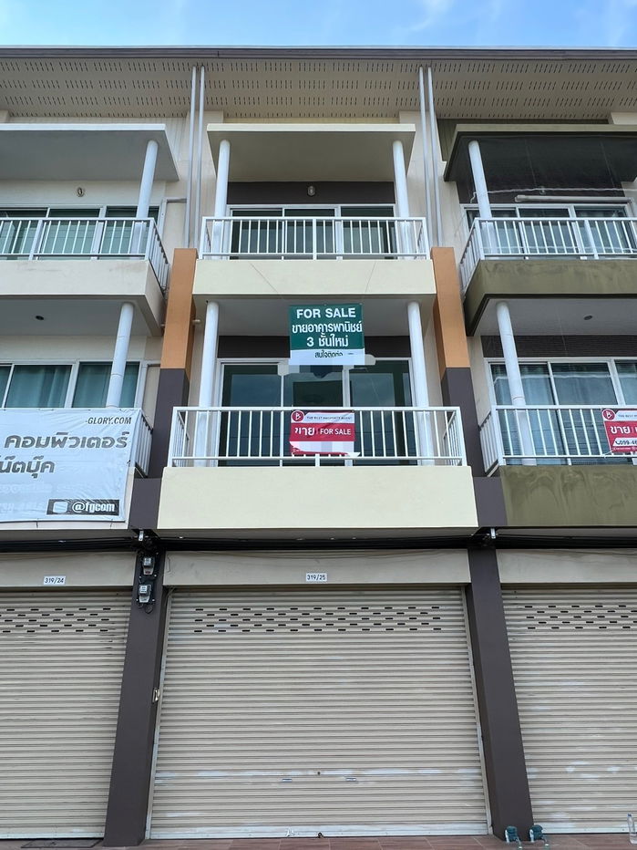 picture Commercial Building For Sale ChaAm Phetburi - 1/14