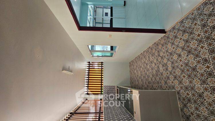 รูป บ้าน 2-ห้องนอน ใน บ้านบึง (ID 2515751) - รูปที่ 11/13