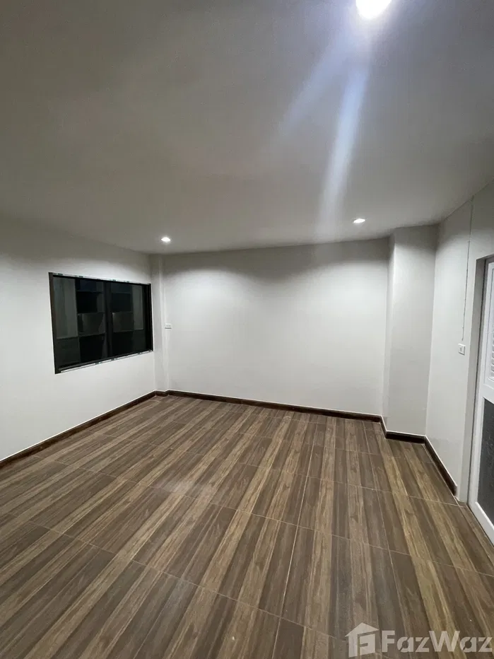 picture 3 Storey Large townhouse 800 Meters to MRT Thapra 5921102 - 9/12