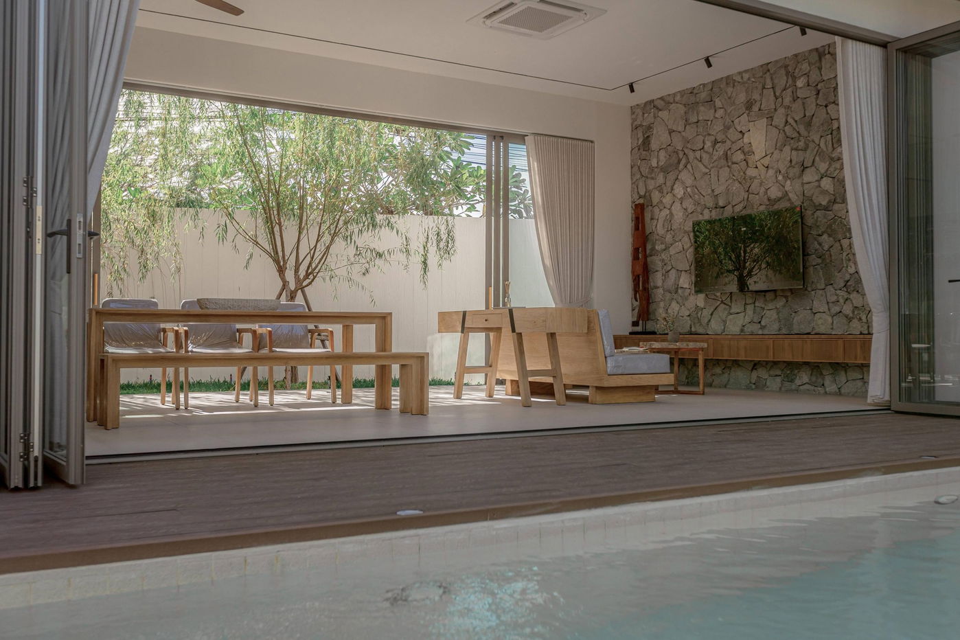 picture Luxury Pool Villa for Sale – Khaomakok , East Pattaya - 4/20