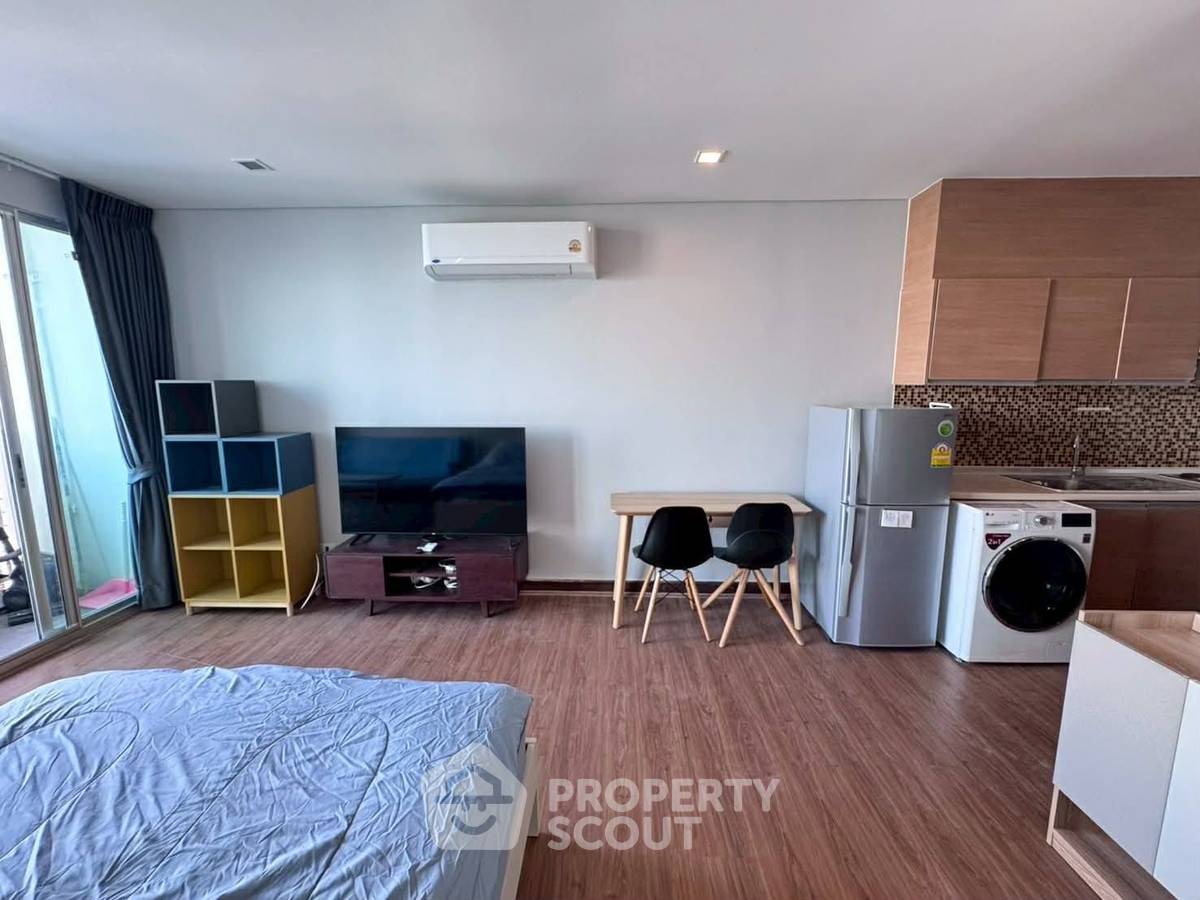 picture 1-BR Condo at Le Luk Condominium near BTS Phra Khanong (ID 2511914) - 3/5