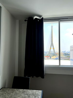 Condos for sale MRT Bang Yi Khan : **Selling by owner. Bridge view** Chateau in town rama 8, Bangkok