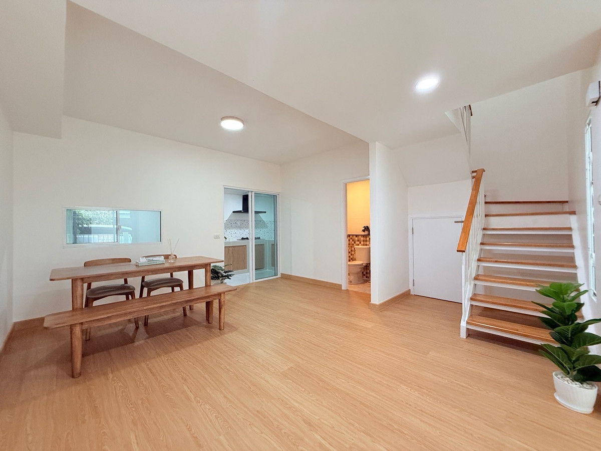 รูป 🏠 ขายบ้าน : THE COLORS LEISURE BANGNA KM.8 (เดอะ คัลเลอร์ส เลชเชอร์ บางนา กม.8) รหัสทรัพย์ | 📌 LNP-H739 - รูปที่ 12/22