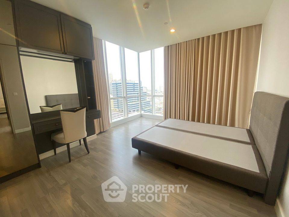 picture 2-BR Condo at The Room Sathorn near BTS Surasak (ID 450345) - 14/23