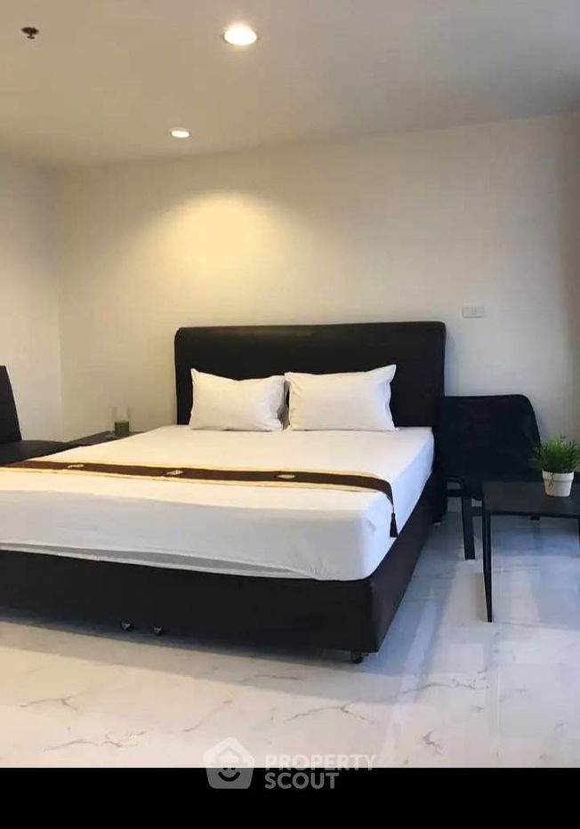 picture 2-BR Condo at The Waterford Diamond Tower Sukhumvit near BTS Phrom Phong (ID 1801856) - 8/21