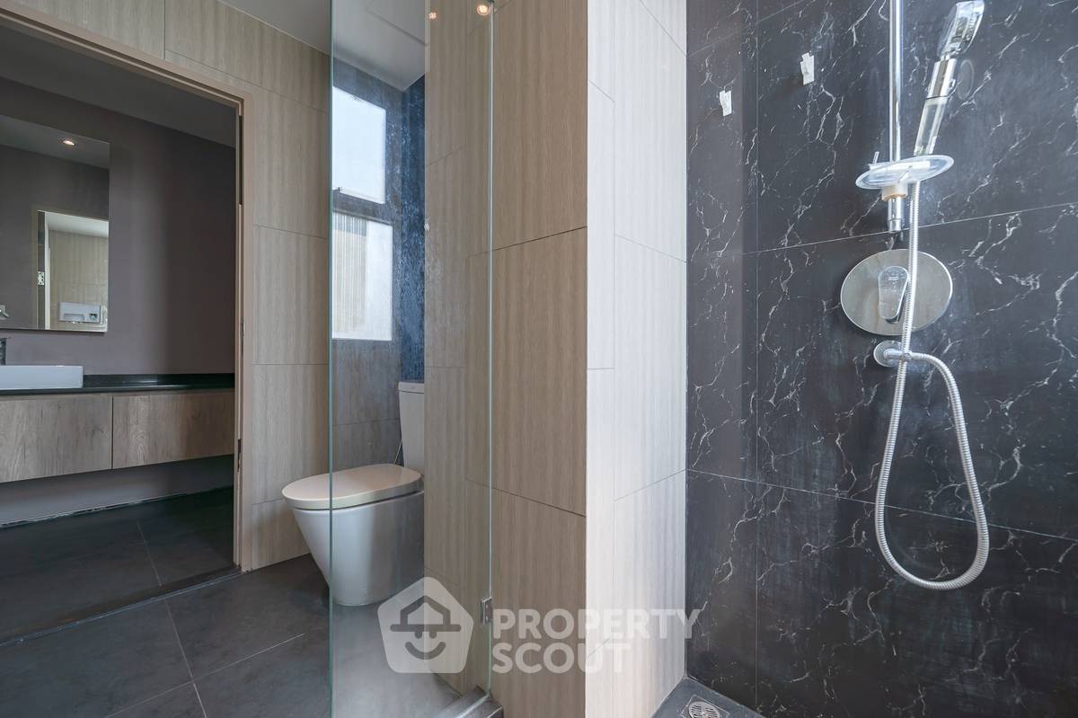 picture 3-BR Duplex at The Unique Sukhumvit 62/1 near BTS Bang Chak (ID 1930971) - 11/17