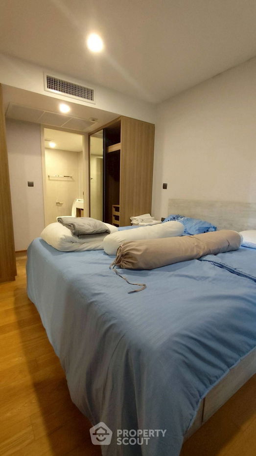 picture 2-BR Condo at Na Vara Residence near BTS Chit Lom (ID 2515741) - 2/6