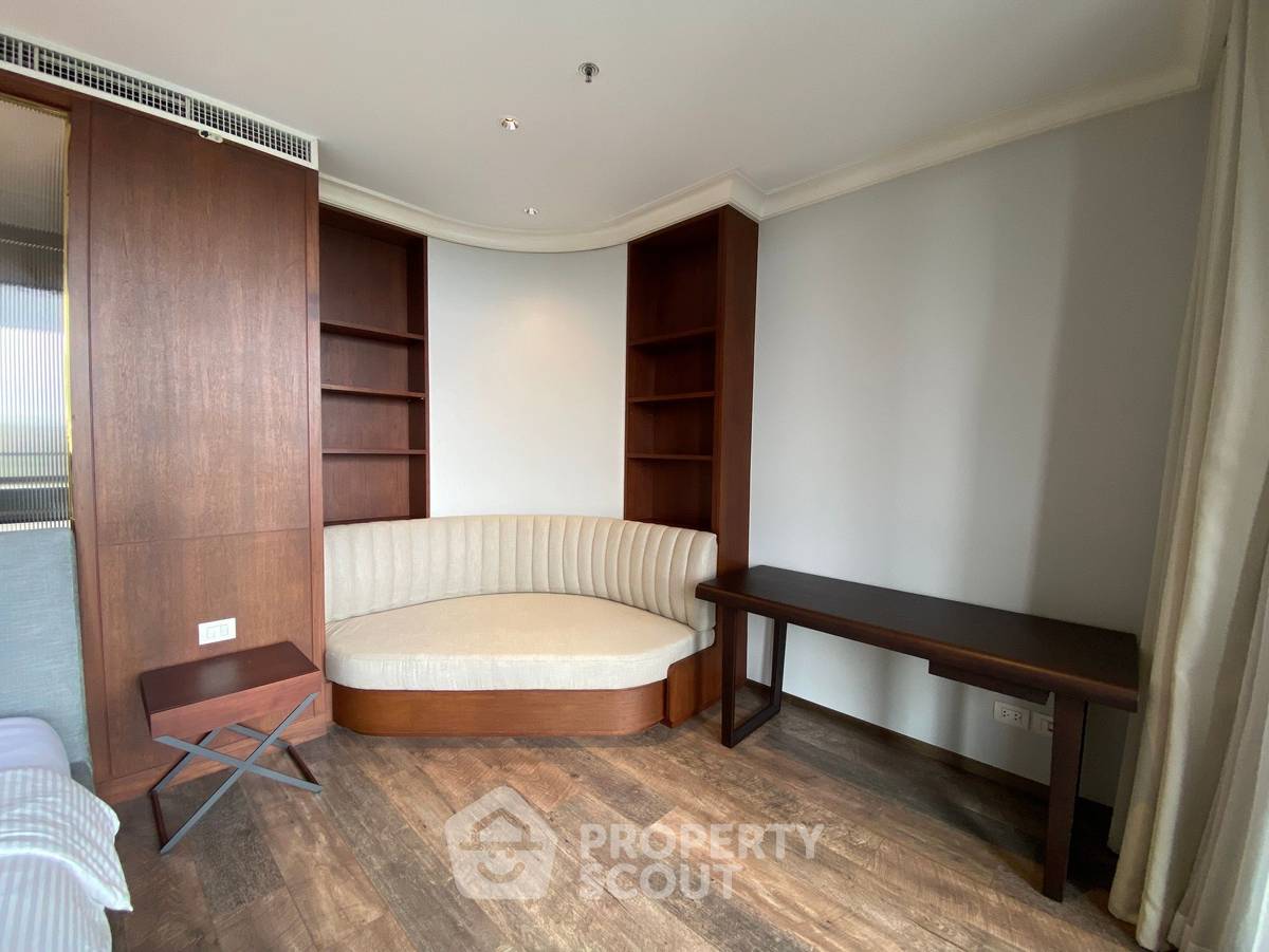picture 3-BR Condo at Noble Ploenchit near BTS Phloen Chit (ID 2341539) - 11/21