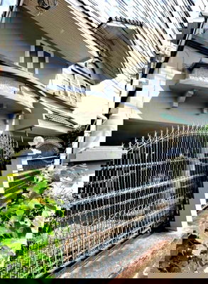 บ้านเดี่ยว เขตวังทองหลาง : ขายด่วน! บ้านเดี่ยว (2 หลัง) บนที่ดิน 53 ตรว.