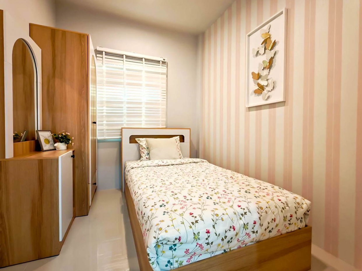 picture 2-Storey Townhome for Sale – Khao Talo, Pattaya - 13/17