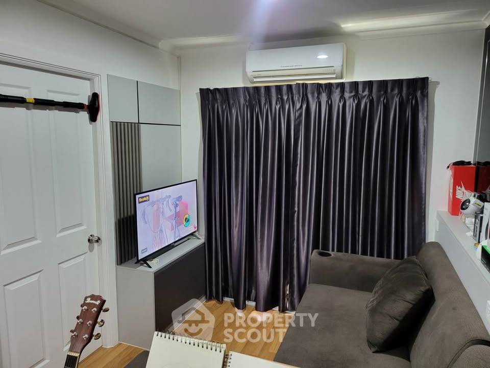 picture 1-BR Condo at Lumpini Place Ratchayothin near BTS Ratchayothin (ID 2514661) - 3/8