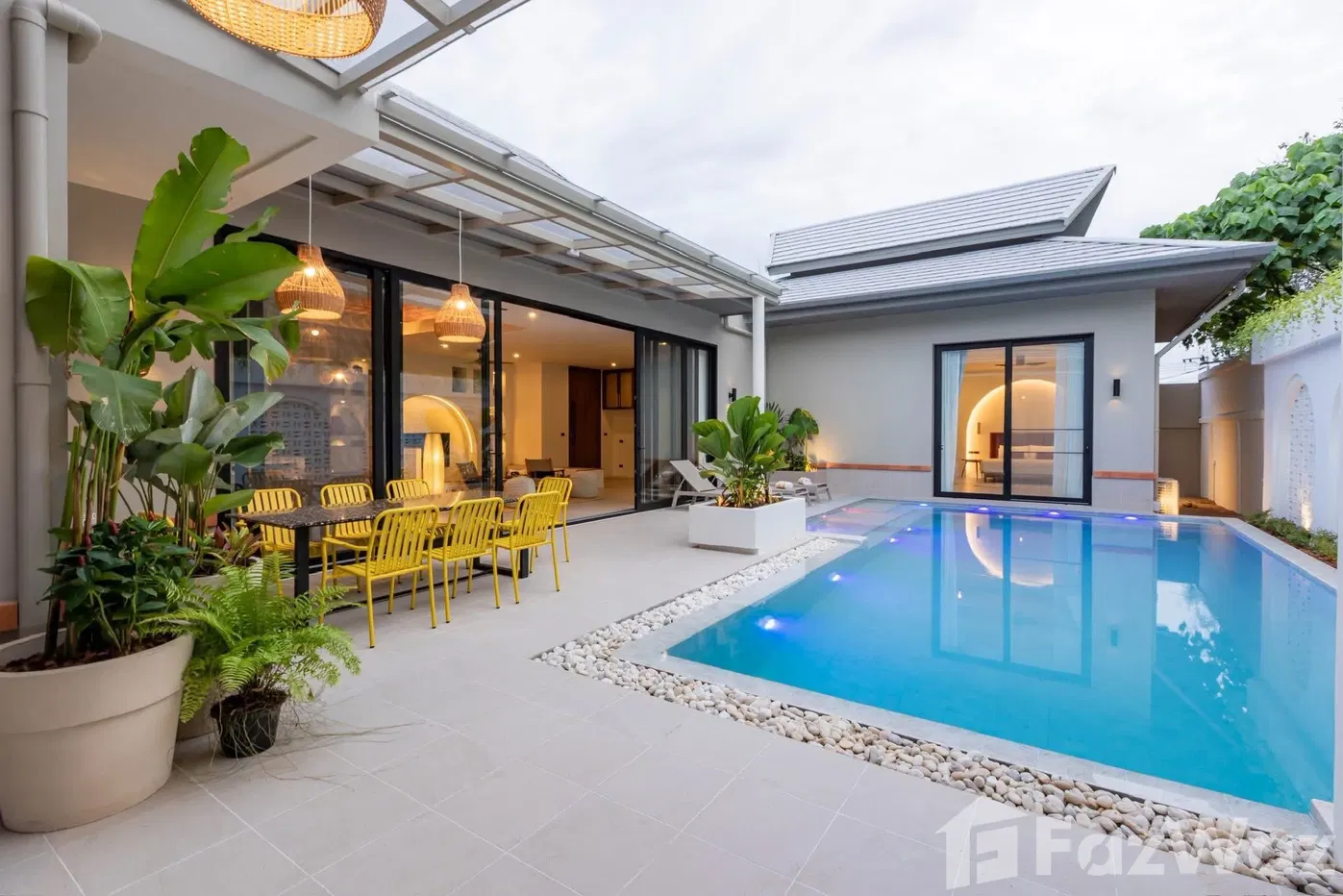 picture 4 Bedroom Villa for sale in Rawai, Phuket  5949899 - 12/13