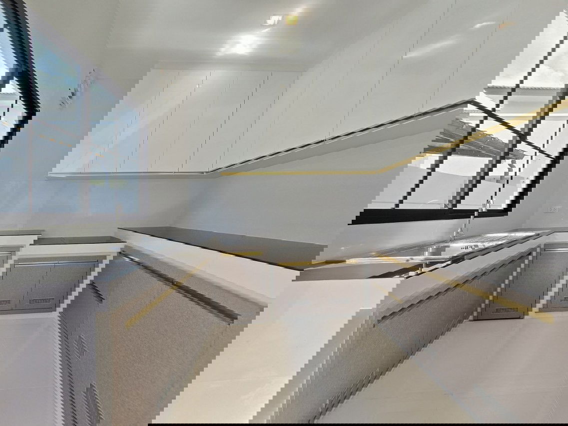 picture For sale: Resale detached house in Laddarom Phutthamonthon Sai 3 project, corner unit, near Central Salaya. - 7/19