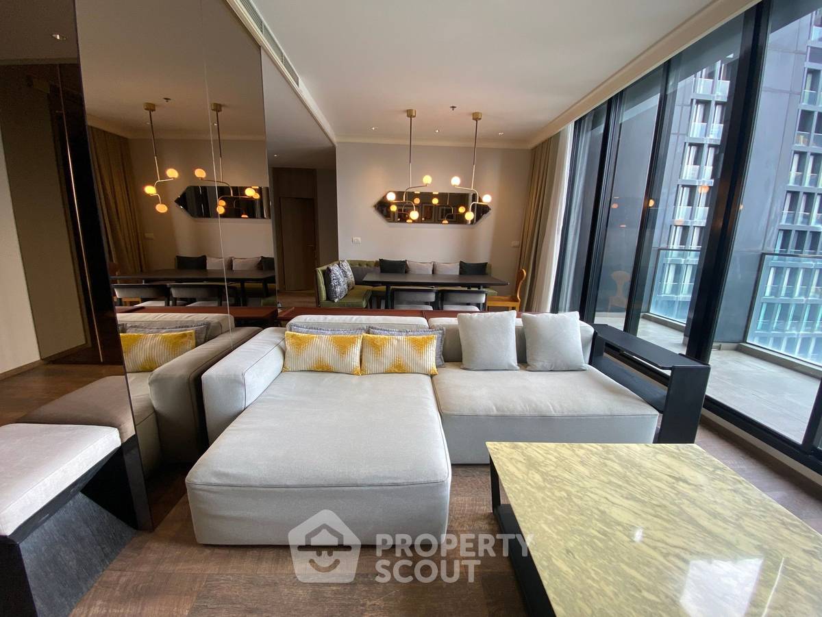 picture 3-BR Condo at Noble Ploenchit near BTS Phloen Chit (ID 2341539) - 1/21
