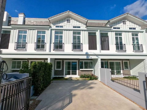 🟢Beautiful House For Rent 🟢Indy Bangna - Ramkhamhaeng 2 Near Mega Bangna, IKEA Fully-Furnished Type 3 Bedroom 3 Bathroom HOT!!