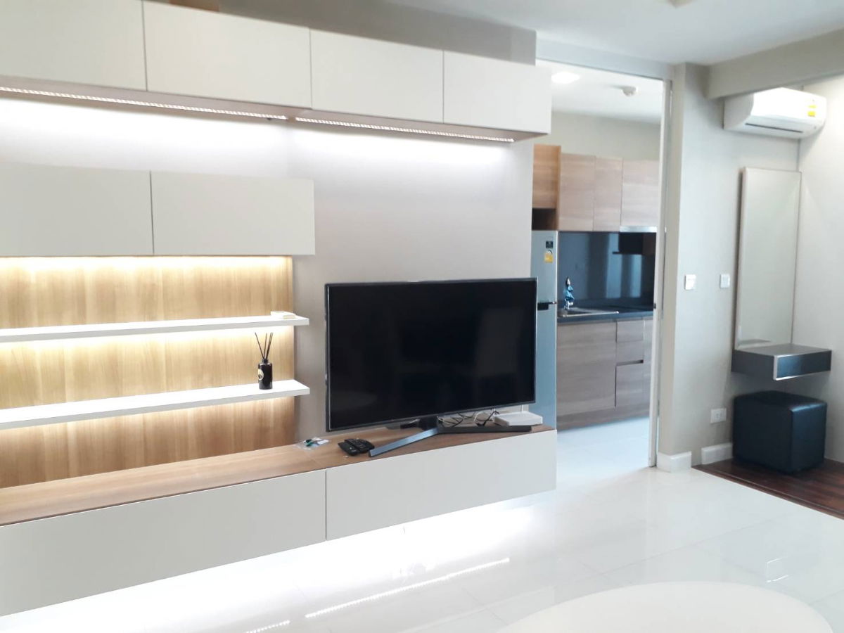 รูป ***ให้เช่า เดอะเมโทรโพลิส สำโรง คอนโดมิเนียม 1 ห้องนอน 1 ห้องน้ำ 35 ตร.ม. อาคาร A ชั้น 32 เฟอร์ครบ พร้อมเข้าอยู่ ปล่อยเช่า 12,000 บาท/เดือน - รูปที่ 5/8