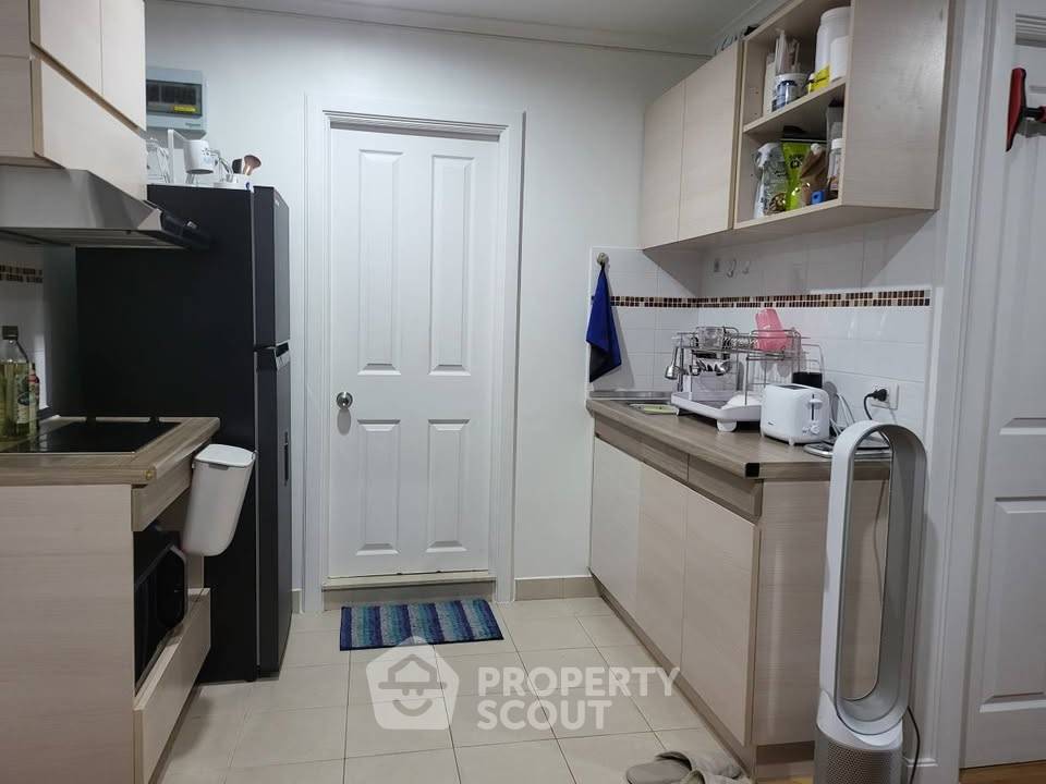 picture 1-BR Condo at Lumpini Place Ratchayothin near BTS Ratchayothin (ID 2514661) - 8/8