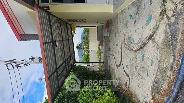 รูป บ้าน 2-ห้องนอน ใน บ้านบึง (ID 2515751) - รูปที่ 12/13