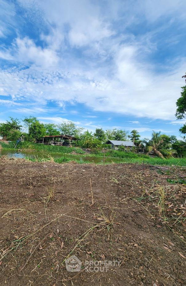 รูป ที่ดินสำหรับปล่อยขาย 3,118 ตารางเมตร แถว ใน คลองสวน (ID 1146493) - รูปที่ 2/3