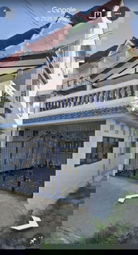 ขายด่วน! ทาวน์เฮ้าส์ 3 ชั้น หมู่บ้านรินทร์ทอง ซอยรามคำแหง 190