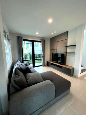 Houses for rent Mega Bangna : Detached House for Rent: Grande Pleno Sukhumvit–Bangna (Bangna Km. 7)