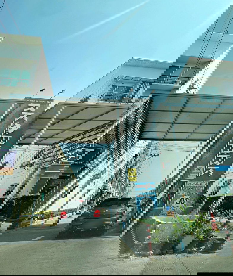 รูป ขายทาวน์เฮ้าส์ หมู่บ้านอาร์เค พาร์ค รามอินทรา-ซาฟารี 4ห้องนอนใหญ่ 3ห้องน้ำ โซนแรกของโครงการ จอดรถได้ 2-3คัน  - รูปที่ 20/24