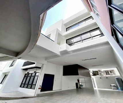 ให้เช่า Home Office 6 ชั้น พื้นที่ใช้สอย 350 ตารางเมตร สุขุมวิท 101 ซอยปุณณวิถี / ใกล้ BTS ปุณณวิถี / เหมาะเป็นสำนักงาน จดบริษัทได้