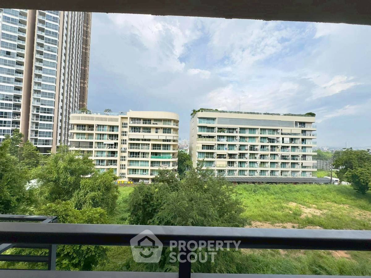 picture 1-BR Condo at Arcadia Center Suites close to Phratamnak (ID 2511786) - 8/11