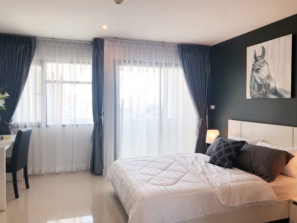 รูป เช่าคอนโดพร้อมเข้าอยู่ 80 ตรม. ใกล้เซ็นทรัลเฟส 20,000 บ. - รูปที่ 1/13