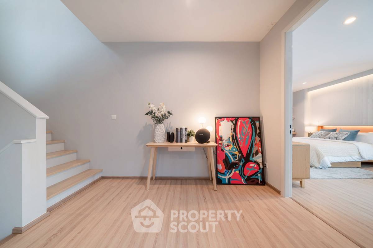 picture 4-BR House at Nirvana ABSOLUTE Krungthep Kreetha in Saphan Sung (ID 2480336) - 7/23