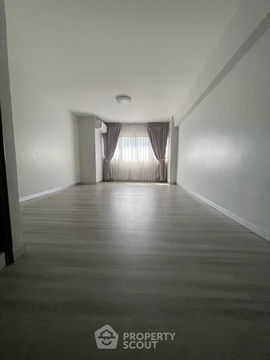 3-BR Condo at Thonglor Tower Condominium near BTS Thong Lor (ID 2516783)