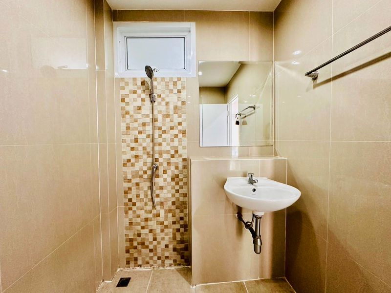 รูป ขายทาวน์โฮมรีโนเวทใหม่ ม.เดอะเซ็นทรัลไลฟ์ สวนเสือ ศรีราชา - รูปที่ 12/19