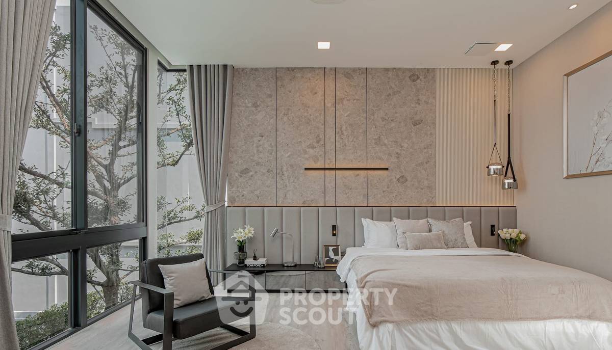 รูป บ้าน 4-ห้องนอน ที่ วีเว่ กรุงเทพกรีฑา ใกล้ กรุงเทพกรีฑา (ID 2514144) - รูปที่ 17/30